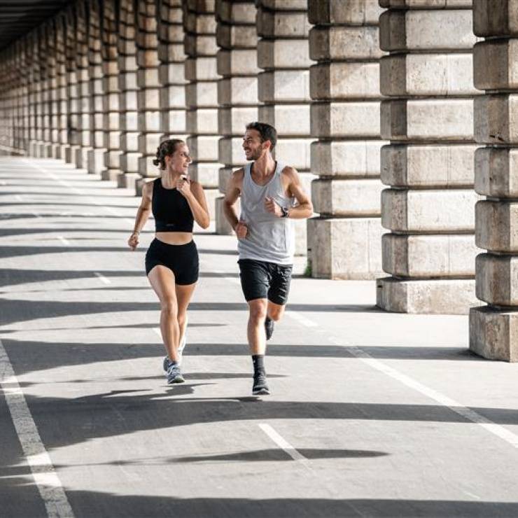 Personnes en train de courir